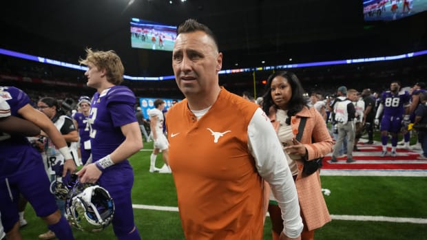 steve sarkisian 32